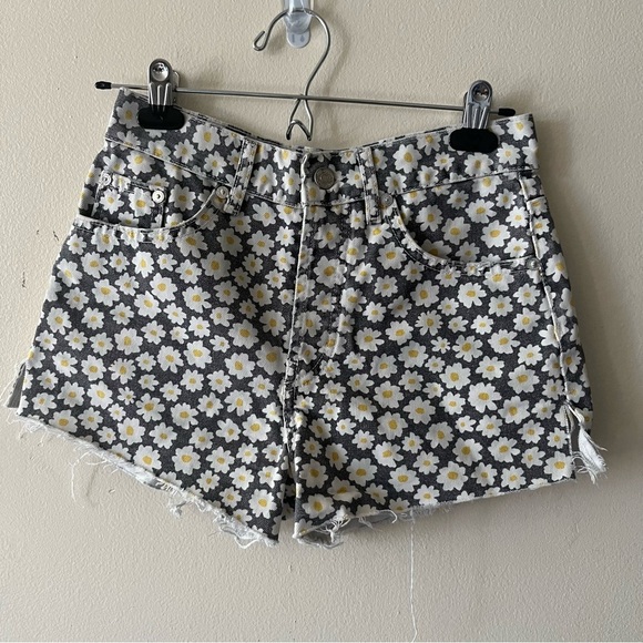 Zara Straight Shorts Daisy Print High Rise Button Fly Women's USA 2 - Picture 2 of 13